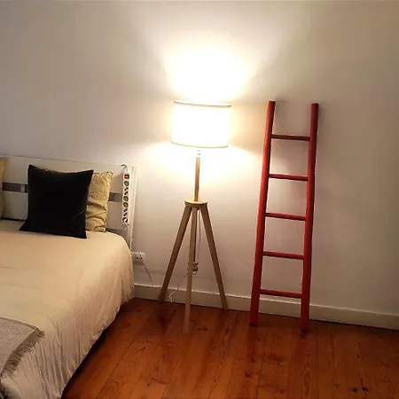 Bedrooms In Lisbon's Bairro Alto In Shared Ubytování v soukromí